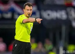 关于拜仁遭遇争议判罚,裁判组回应:执法公正,作为拥有环境是否报告.的信息 关于拜仁遭遇争议判罚,裁判组回应:执法公正,作为拥有环境是否报告.的信息