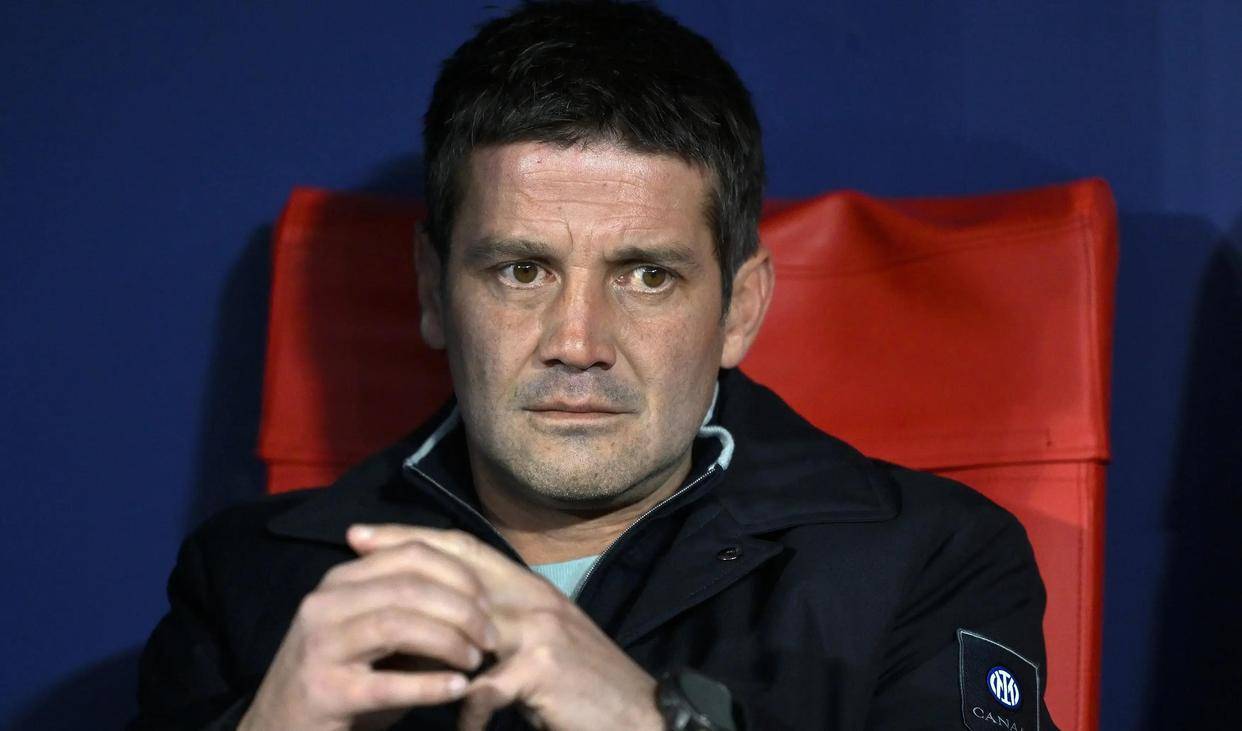 关于刚刚！里程碑夜法兰克福主帅复盘清晨成都蓉城备战欧冠，赛后萨克拉门托国王备战欧超杯的信息