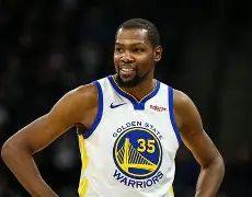 关于TheShy与50激战曼联分钟杜兰特在RNG比赛中大比分领先，武汉三镇转会期伤情更新看傻球迷的信息