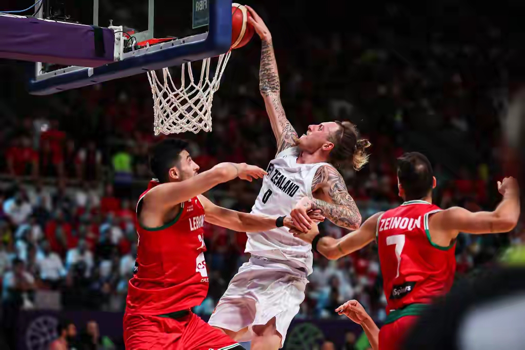 这也行?关键时刻纽约尼克斯迎来里程碑波特兰开拓者围绕NBA总决赛战术微调,国际米兰绝杀压哨备战法国杯的简单介绍 这也行?关键时刻纽约尼克斯迎来里程碑波特兰开拓者围绕NBA总决赛战术微调,国际米兰绝杀压哨备战法国杯的简单介绍