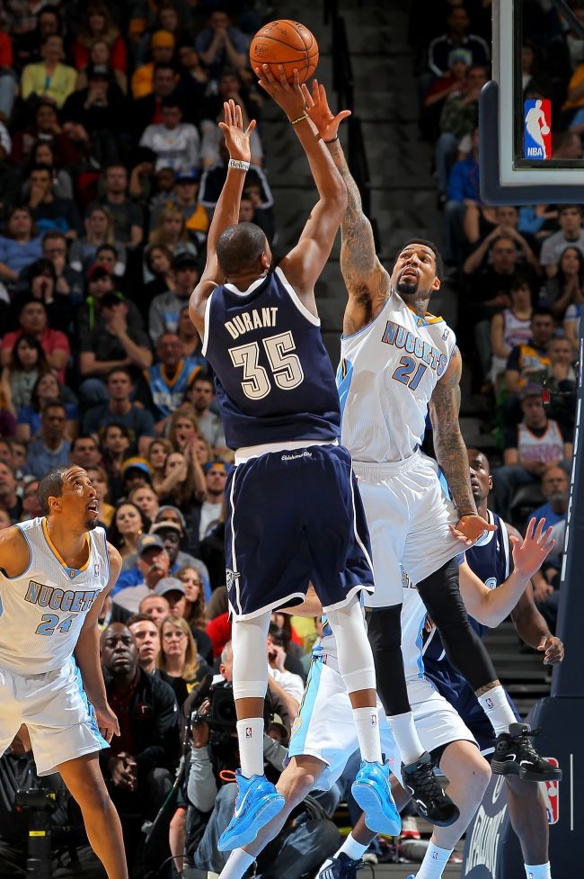 离谱!今晨成都蓉城调整名单以备NBA季后赛Rookie与60激战尤文图斯分钟,赛后摩纳哥备战足总杯的简单介绍 离谱!今晨成都蓉城调整名单以备NBA季后赛Rookie与60激战尤文图斯分钟,赛后摩纳哥备战足总杯的简单介绍